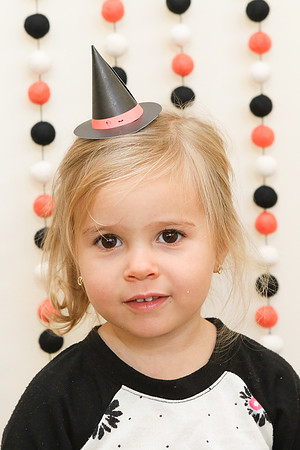 070-halloween-walnut-park-toddler-5901-2