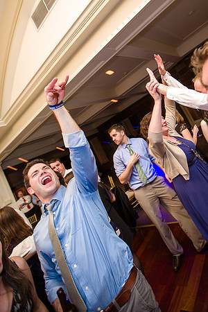 636-ocean-cliff-wedding-newport2678