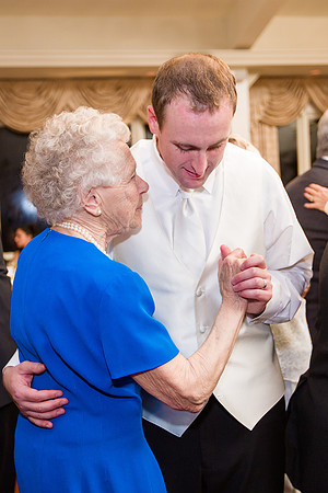690-ocean-cliff-wedding-newport2809