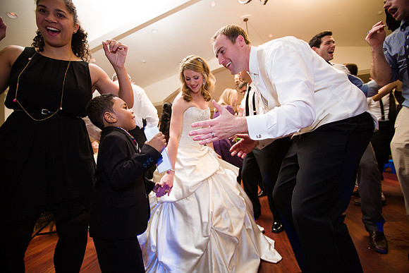 610-ocean-cliff-wedding-newport2605