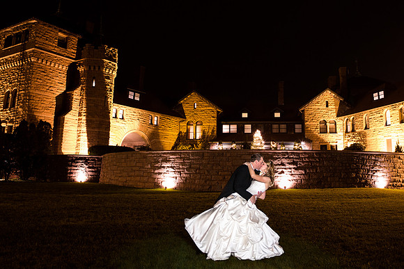 675-ocean-cliff-wedding-newport0310-Edit-6