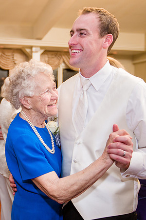 692-ocean-cliff-wedding-newport2811