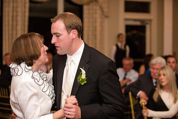 563-ocean-cliff-wedding-newport0129