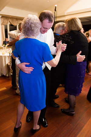 687-ocean-cliff-wedding-newport2802