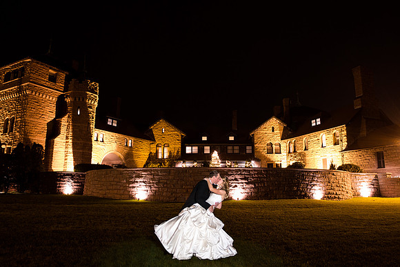 675-ocean-cliff-wedding-newport0310-Edit-7