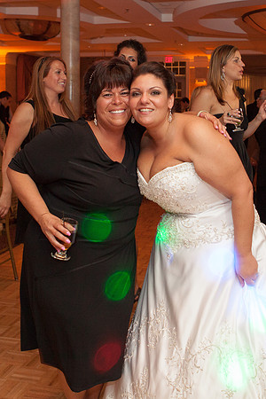 0632-0493MarloMikeWedding-6059
