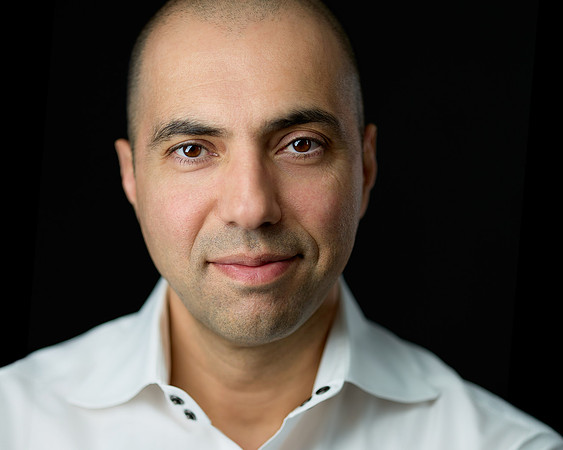 Mo Hamzian14530_(2)a-12-Retouched-brighter