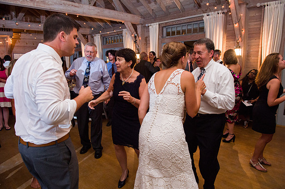 572-Alissa-Jared-vineyard-wedding-4715