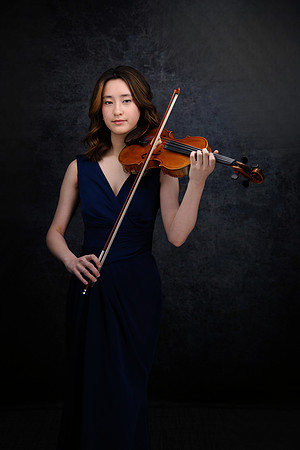 Sarah-Guo-87