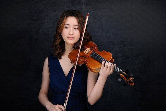 Sarah-Guo-42