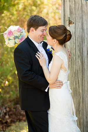 279-barker-tavern-wedding-1283
