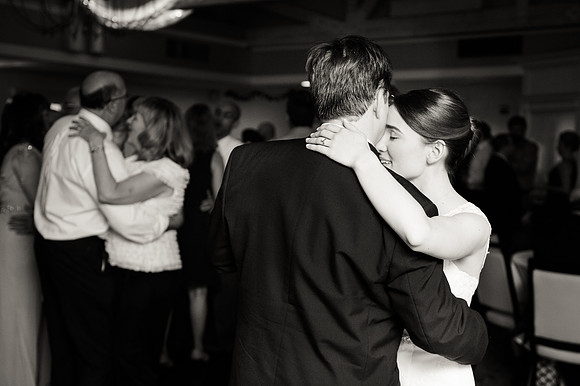 1164-barker-tavern-wedding-8266-2
