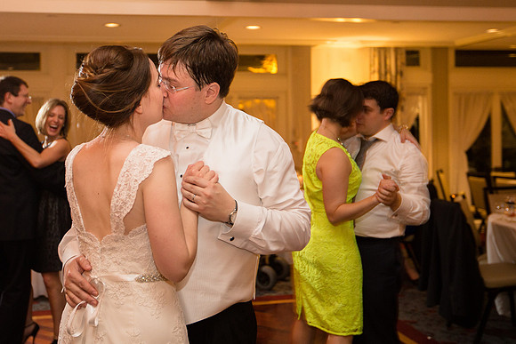 1385-barker-tavern-wedding-3368