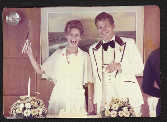 martha bill wedding cake