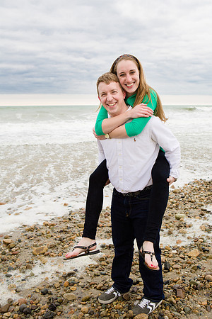 039duxbury-beach-engagement-Fuccis-Photos8934