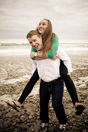041duxbury-beach-engagement-Fuccis-Photos8942