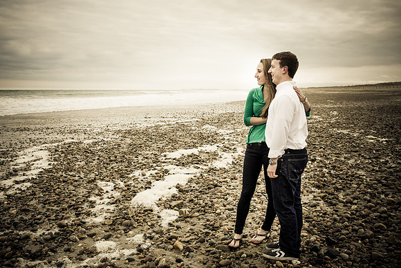 053duxbury-beach-engagement-Fuccis-Photos9017-2