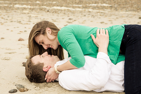 063duxbury-beach-engagement-Fuccis-Photos9057-2