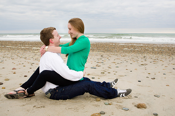 080duxbury-beach-engagement-Fuccis-Photos9130