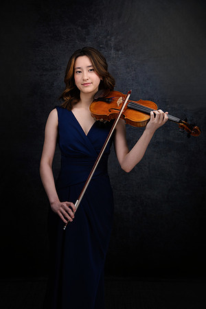 Sarah-Guo-77