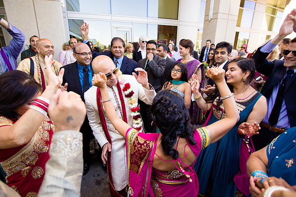 344-renaissance-boston-waterfront-hotel-wedding9428