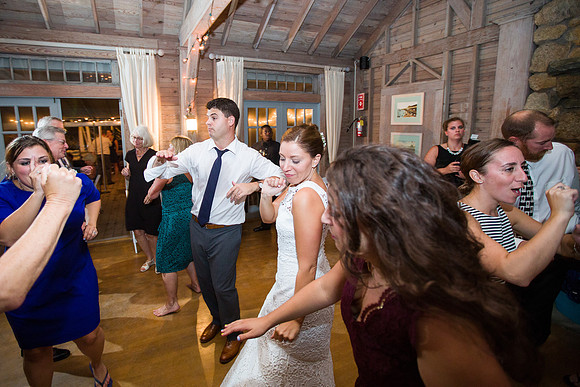 514-Alissa-Jared-vineyard-wedding-9086