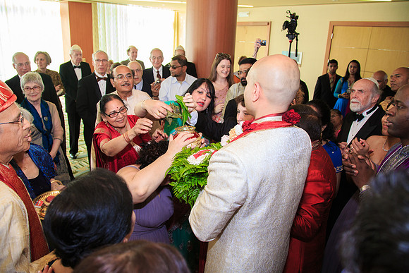 369-renaissance-boston-waterfront-hotel-wedding1342