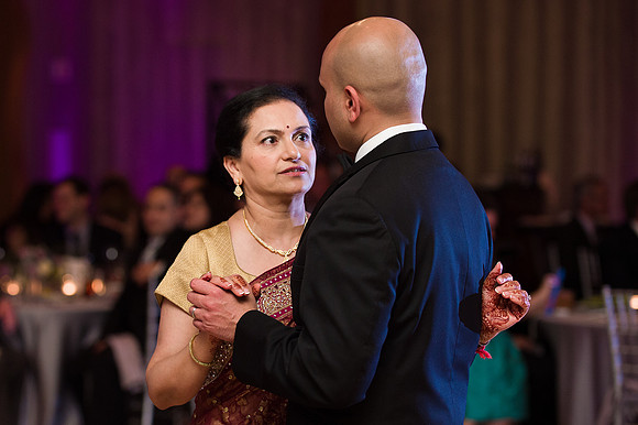 966-renaissance-boston-waterfront-hotel-wedding4841-Edit