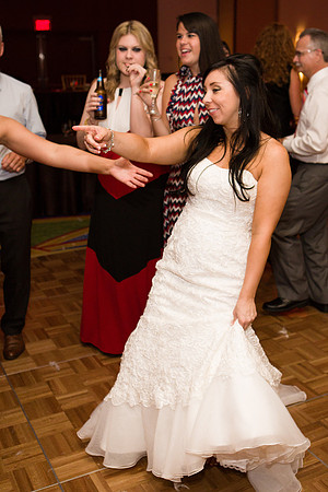 732Boston-Marriott-Long-Wharf-Wedding-Fuccis-Photos3717