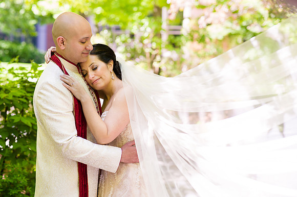 164-renaissance-boston-waterfront-hotel-wedding4039-Edit