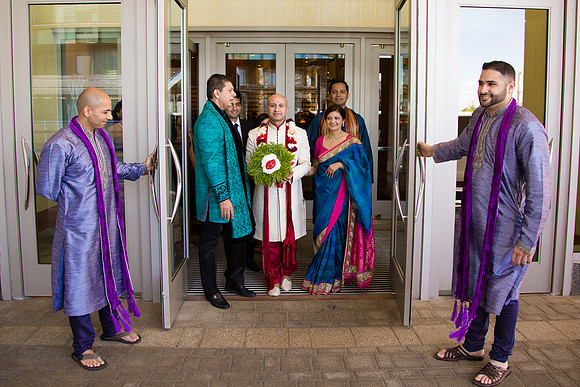 231-renaissance-boston-waterfront-hotel-wedding1160
