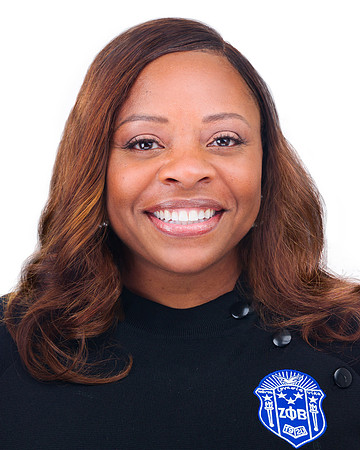 tracy-dennis-sorority-no-pearls-5