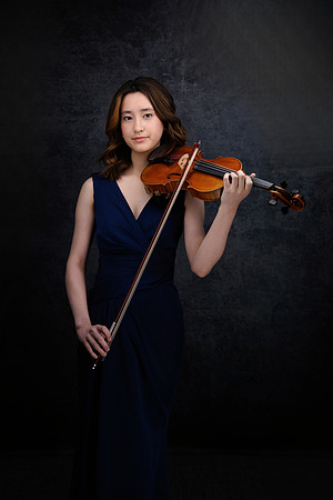 Sarah-Guo-80