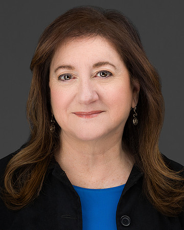 Marcie Laden0137-portrait