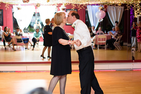 020-Kathy-Dom-40th-7077