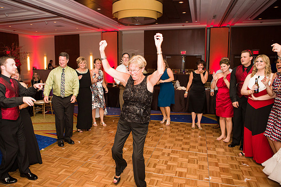 739Boston-Marriott-Long-Wharf-Wedding-Fuccis-Photos3725