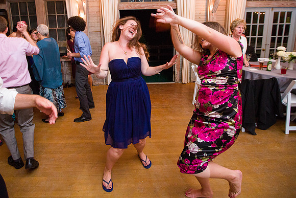 679-Alissa-Jared-vineyard-wedding-9361