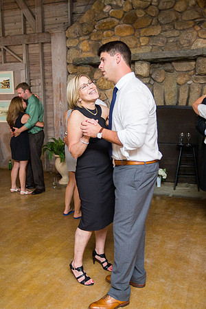 611-Alissa-Jared-vineyard-wedding-8813