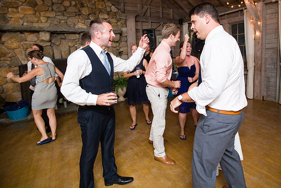 630-Alissa-Jared-vineyard-wedding-8817