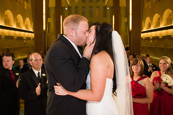 333Boston-Marriott-Long-Wharf-Wedding-Fuccis-Photos0573