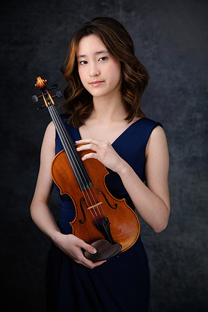 Sarah-Guo-160