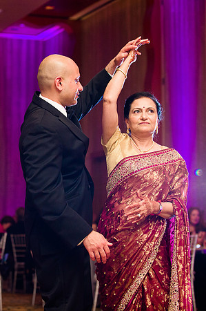 979-renaissance-boston-waterfront-hotel-wedding4859-2