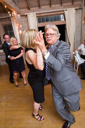 597-Alissa-Jared-vineyard-wedding-9233