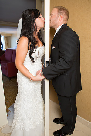 202Boston-Marriott-Long-Wharf-Wedding-Fuccis-Photos0455