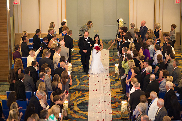 271Boston-Marriott-Long-Wharf-Wedding-Fuccis-Photos0545-Edit