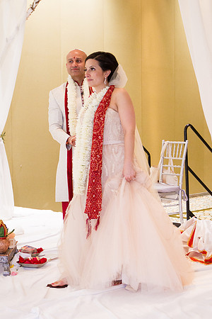 623-renaissance-boston-waterfront-hotel-wedding2418