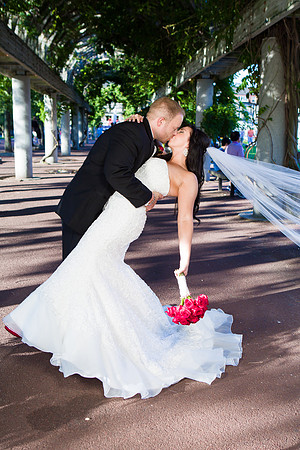 405Boston-Marriott-Long-Wharf-Wedding-Fuccis-Photos0720