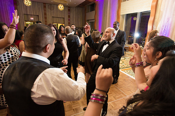 1102-renaissance-boston-waterfront-hotel-wedding0533
