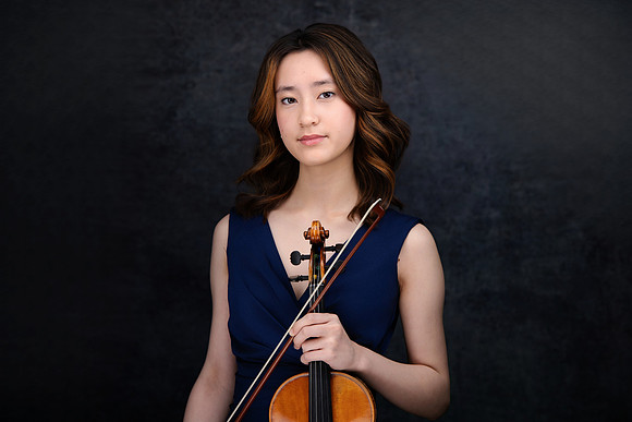 Sarah-Guo-27