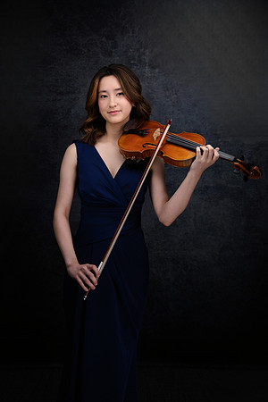 Sarah-Guo-76